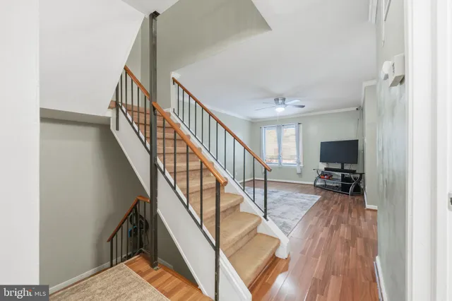 $225,000 | 10 Candlewick Court, New Castle, DE 19720