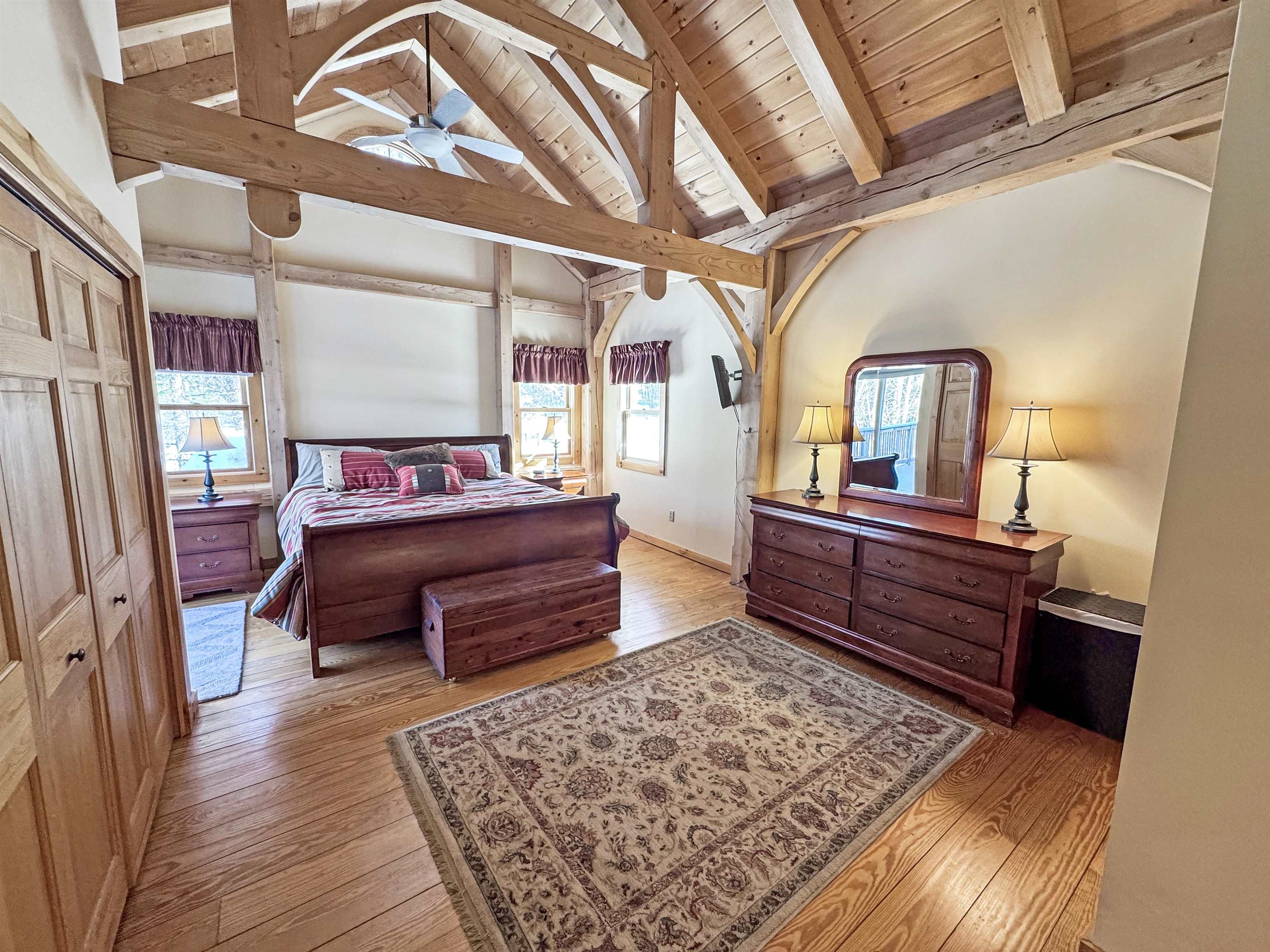 42 Airport Road West Dover, VT 05356 - Photo 15 of 36