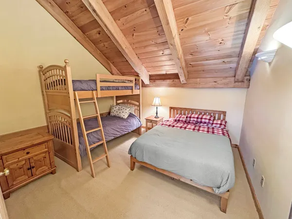 $799,000 | 42 Airport Road, West Dover, VT 05356