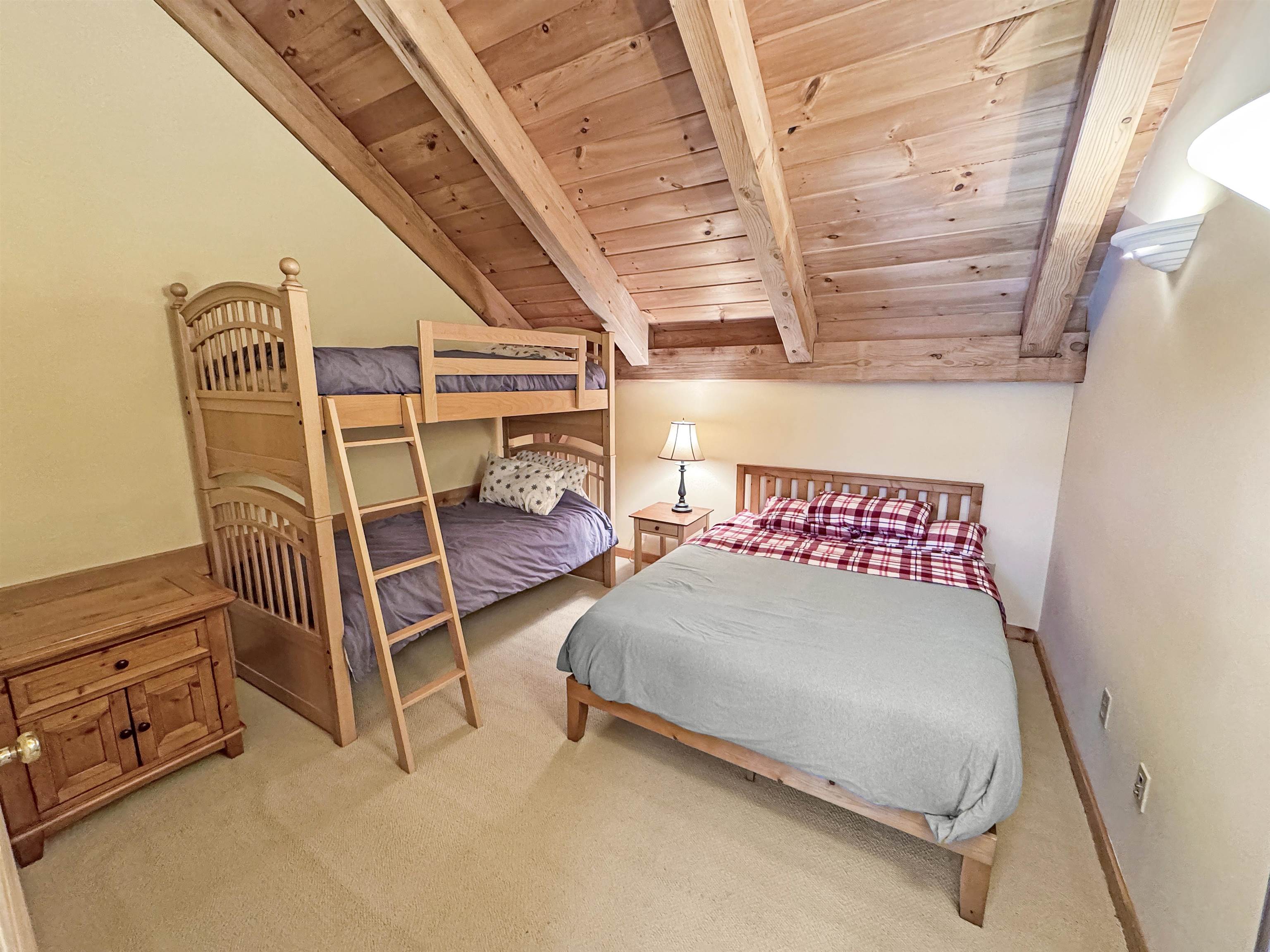 42 Airport Road West Dover, VT 05356 - Photo 23 of 36