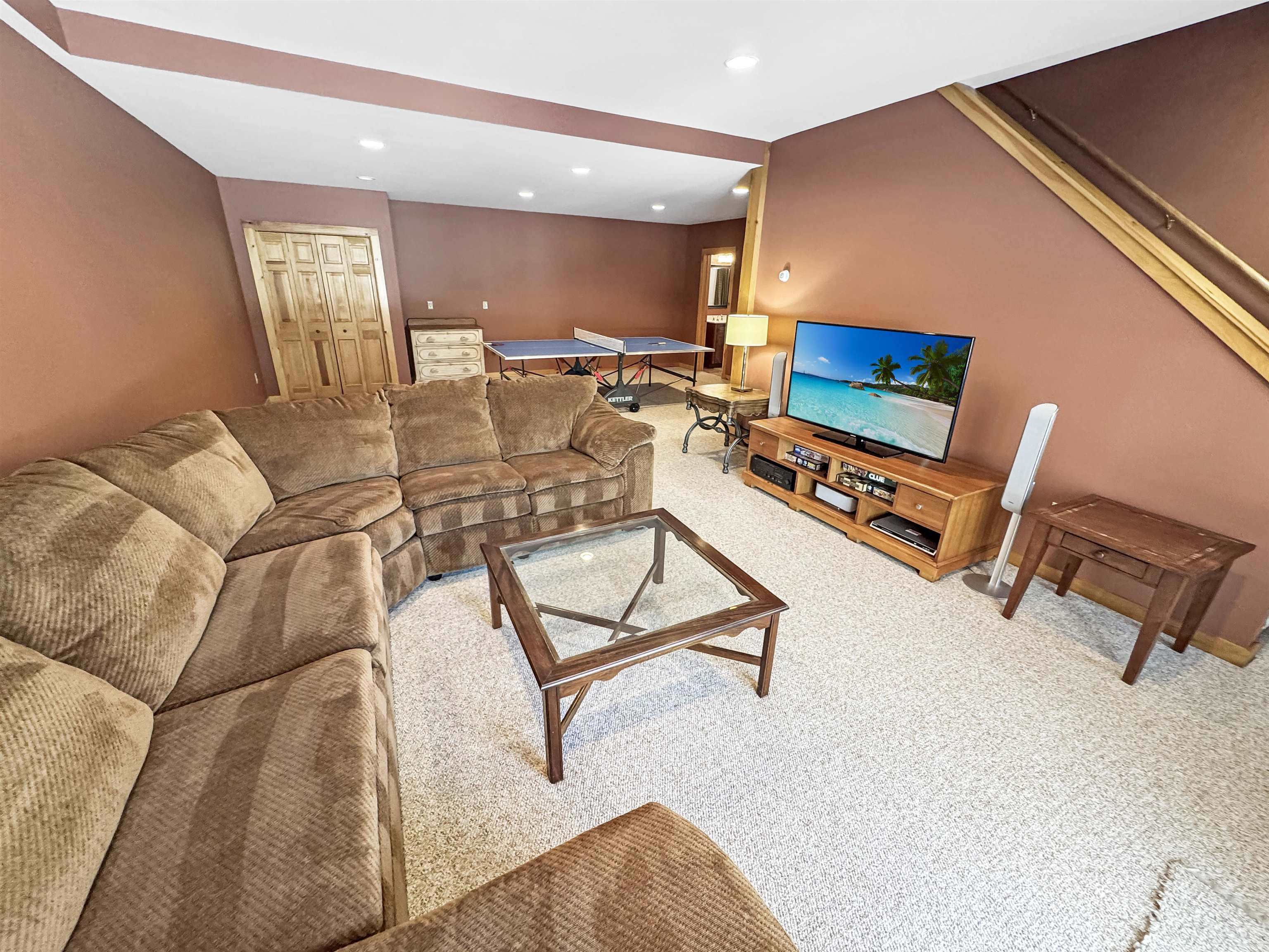 42 Airport Road West Dover, VT 05356 - Photo 25 of 36