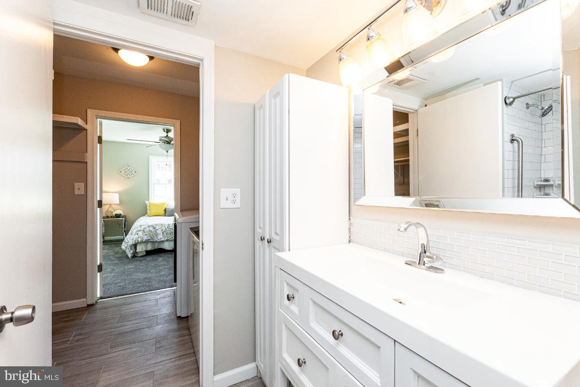 5901 B Kingsford Road, Unit 436 Springfield, VA 22152 - Photo 23 of 40