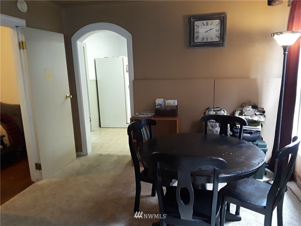 2107 Rockefeller Avenue Everett, WA 98201 - Photo 5 of 17