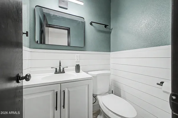 $875,000 | 1501 West Dunlap Avenue, Phoenix, AZ 85021