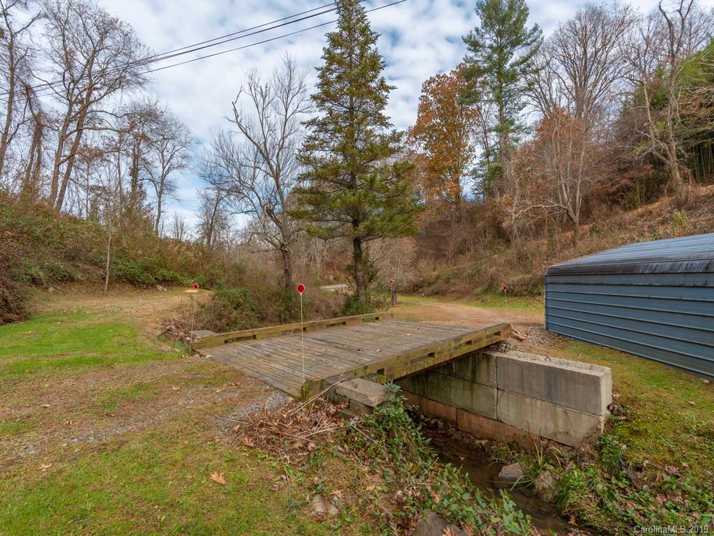 850 Henson Cove Road Canton, NC 28716 - Photo 15 of 17
