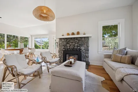 $3,680,000 | 40 Laurel Avenue, Stinson Beach, CA 94970