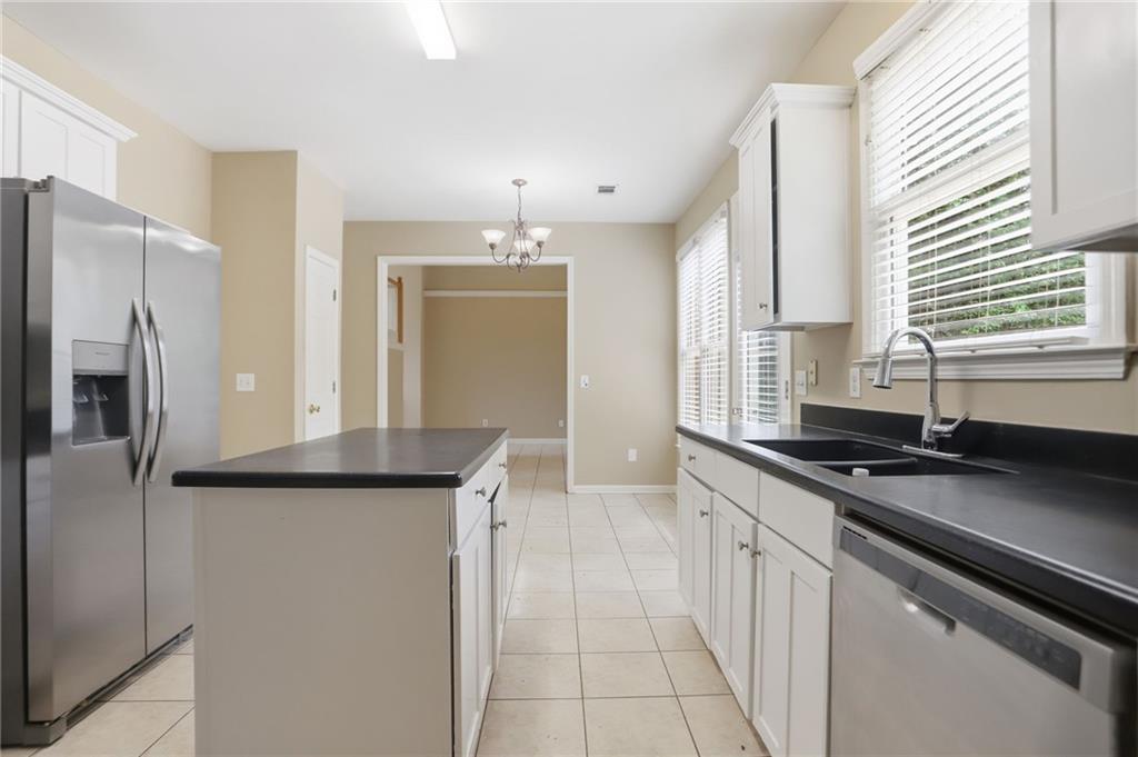 2923 Misty Rock Cove Dacula, GA 30019 - Photo 16 of 40