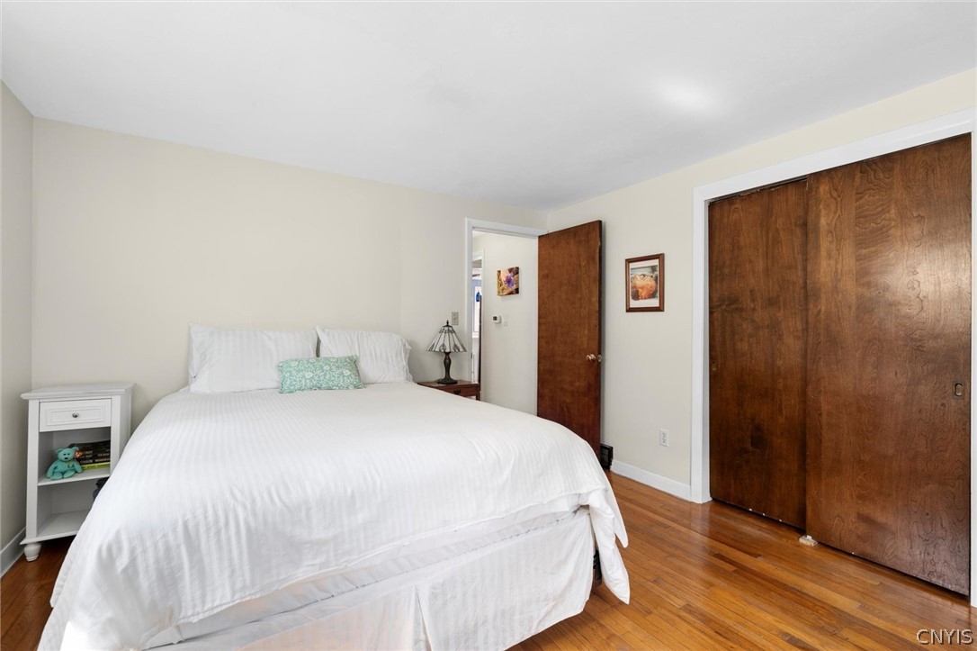 320 Myron Road Camillus, NY 13219 - Photo 17 of 34