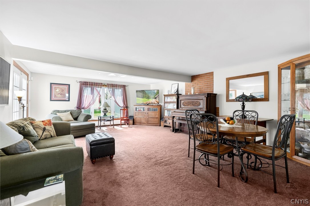 320 Myron Road Camillus, NY 13219 - Photo 18 of 34