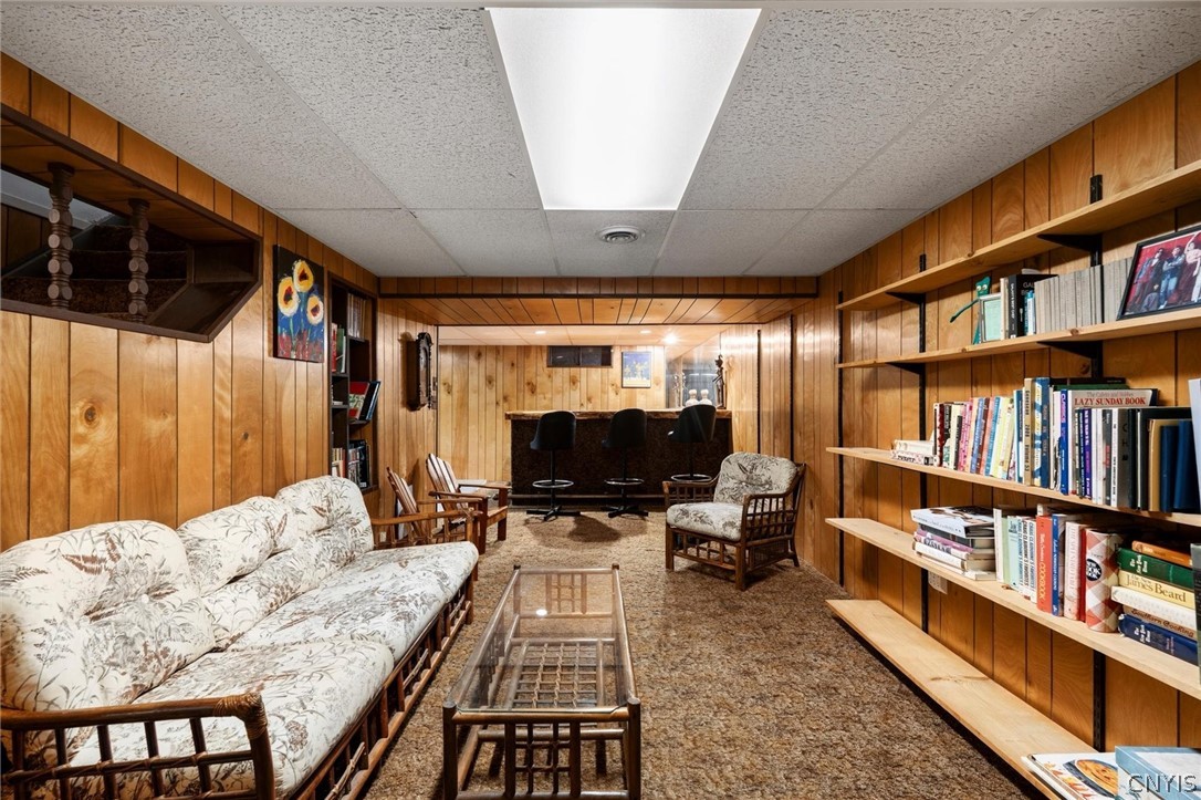 320 Myron Road Camillus, NY 13219 - Photo 26 of 34