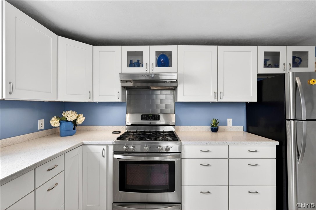 320 Myron Road Camillus, NY 13219 - Photo 9 of 34