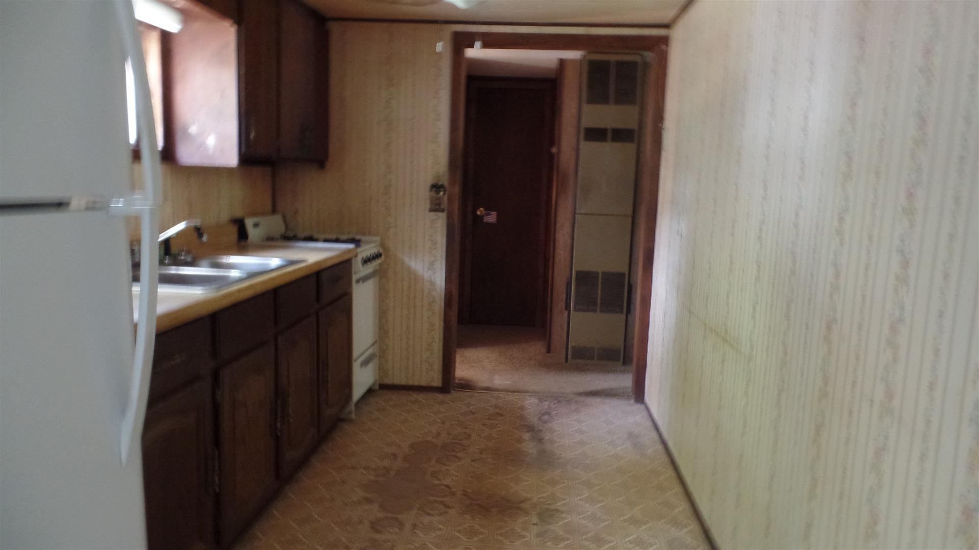 9267 Inverness Trail Road Cheboygan, MI 49721 - Photo 4 of 8 Gallery Image 4