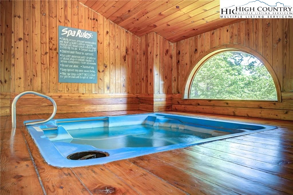 220 Charter Hills Road, Unit B2 Beech Mountain, NC 28604 - Photo 34 of 37
