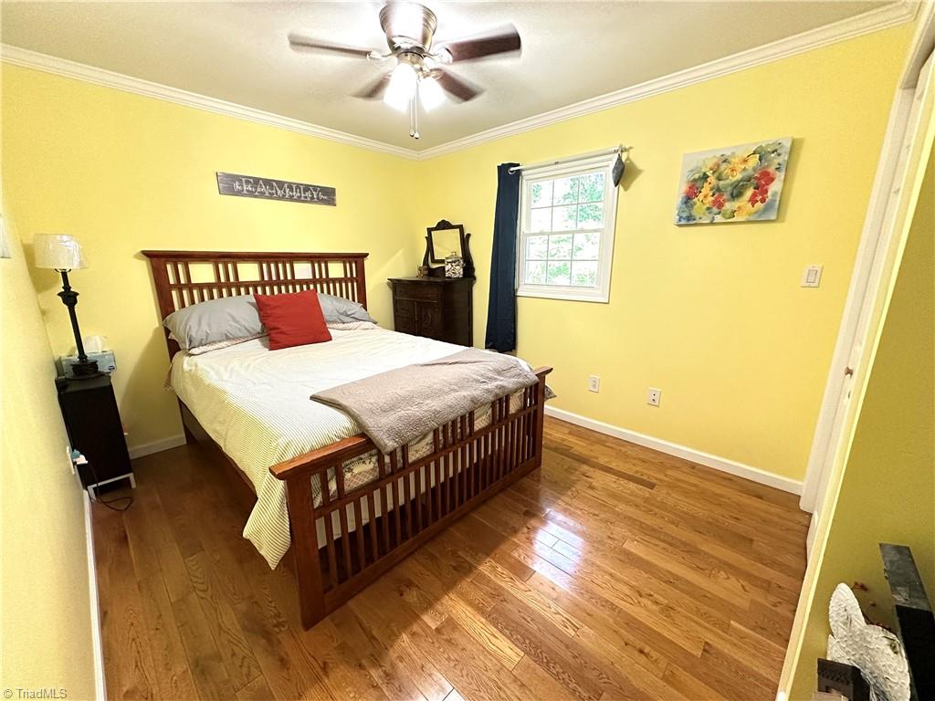 5311 Adrian Road Jamestown, NC 27282 - Photo 17 of 50 Middle Bedroom