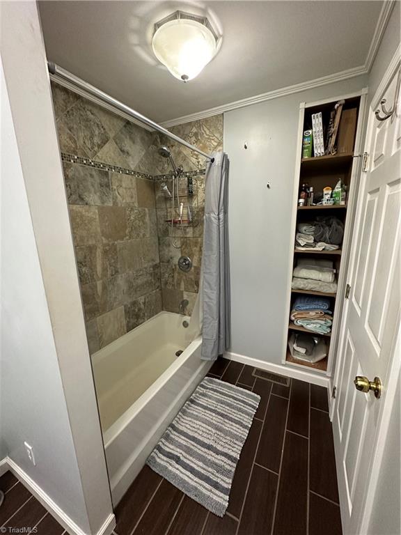 5311 Adrian Road Jamestown, NC 27282 - Photo 32 of 50 Bathroom in In-law suite