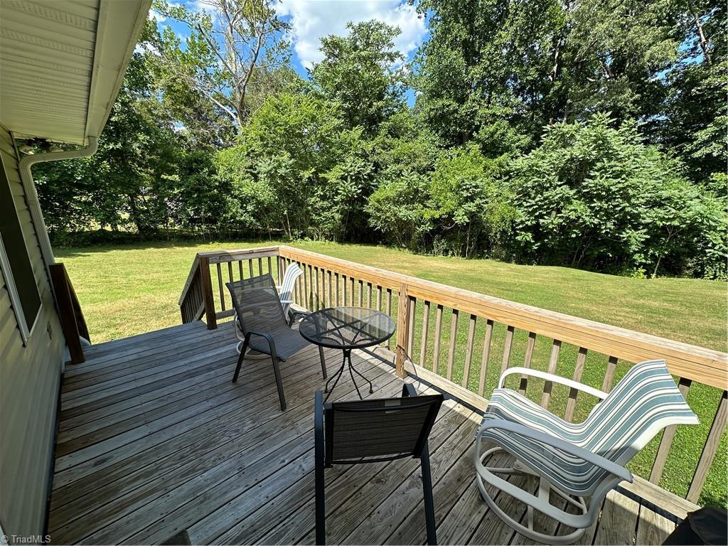 5311 Adrian Road Jamestown, NC 27282 - Photo 37 of 50 Separate Deck for In-law Suite