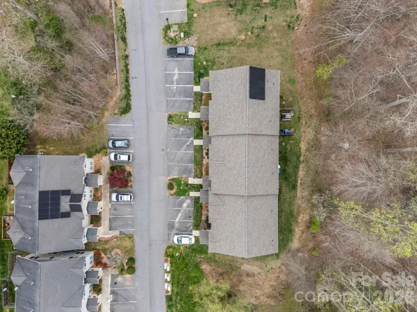 $329,000 | 25 Cherry Laurel Lane, Swannanoa, NC 28778