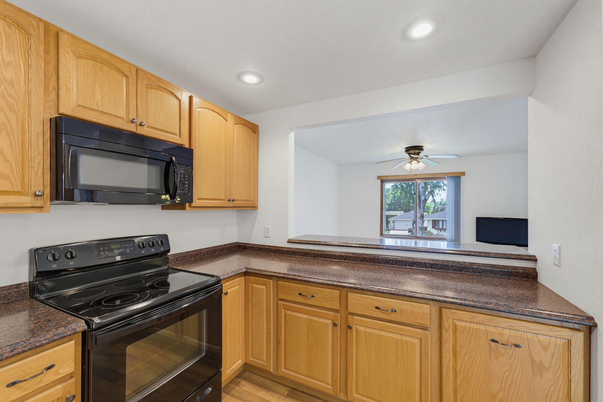 505 Elder Lane Addison, WI 53002 - Photo 4 of 24 16-web-or-mls-505-elder-ln
