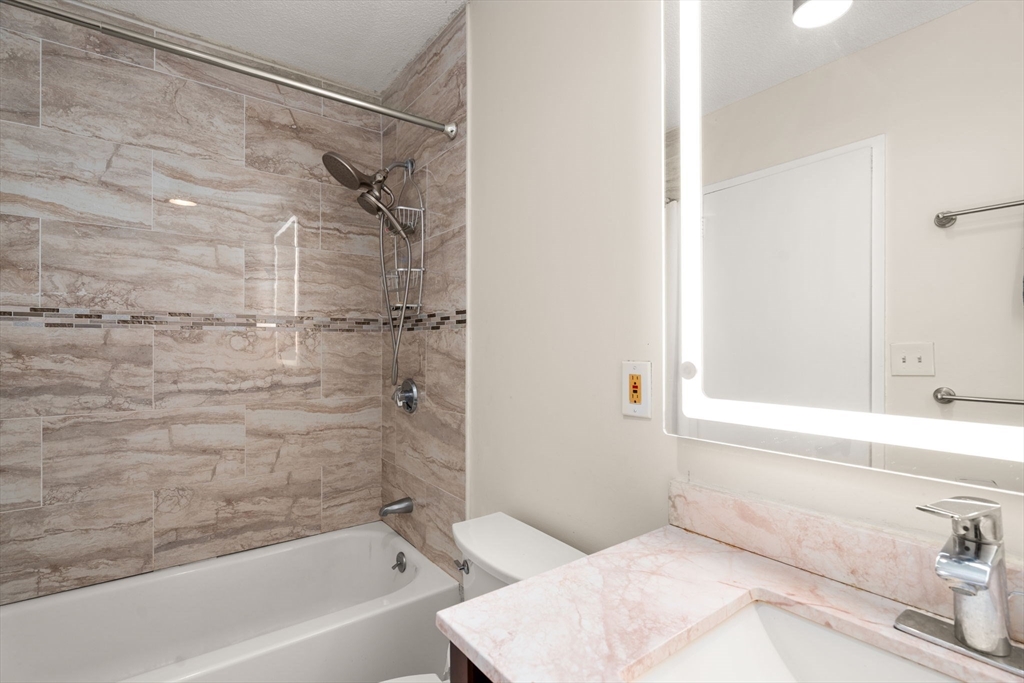 33 Pond Avenue, Unit 919 Brookline, MA 02445 - Photo 13 of 20