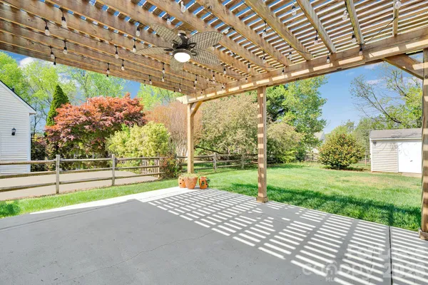 $2,500 | 9815 Nottinghill Lane, Charlotte, NC 28269