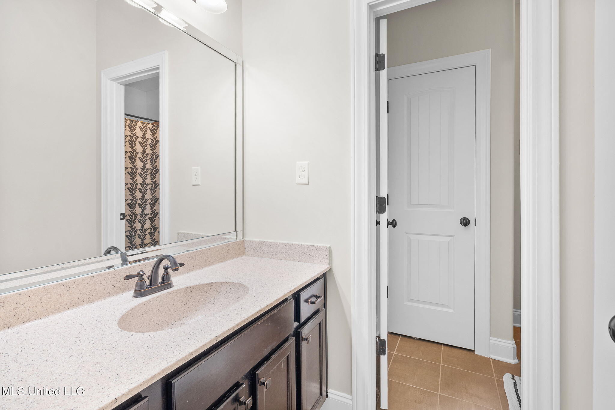 14437 Choctaw Ridge Drive Olive Branch, MS 38654 - Photo 24 of 48 24-web-or-mls-9573 Pk Trl Rd-60