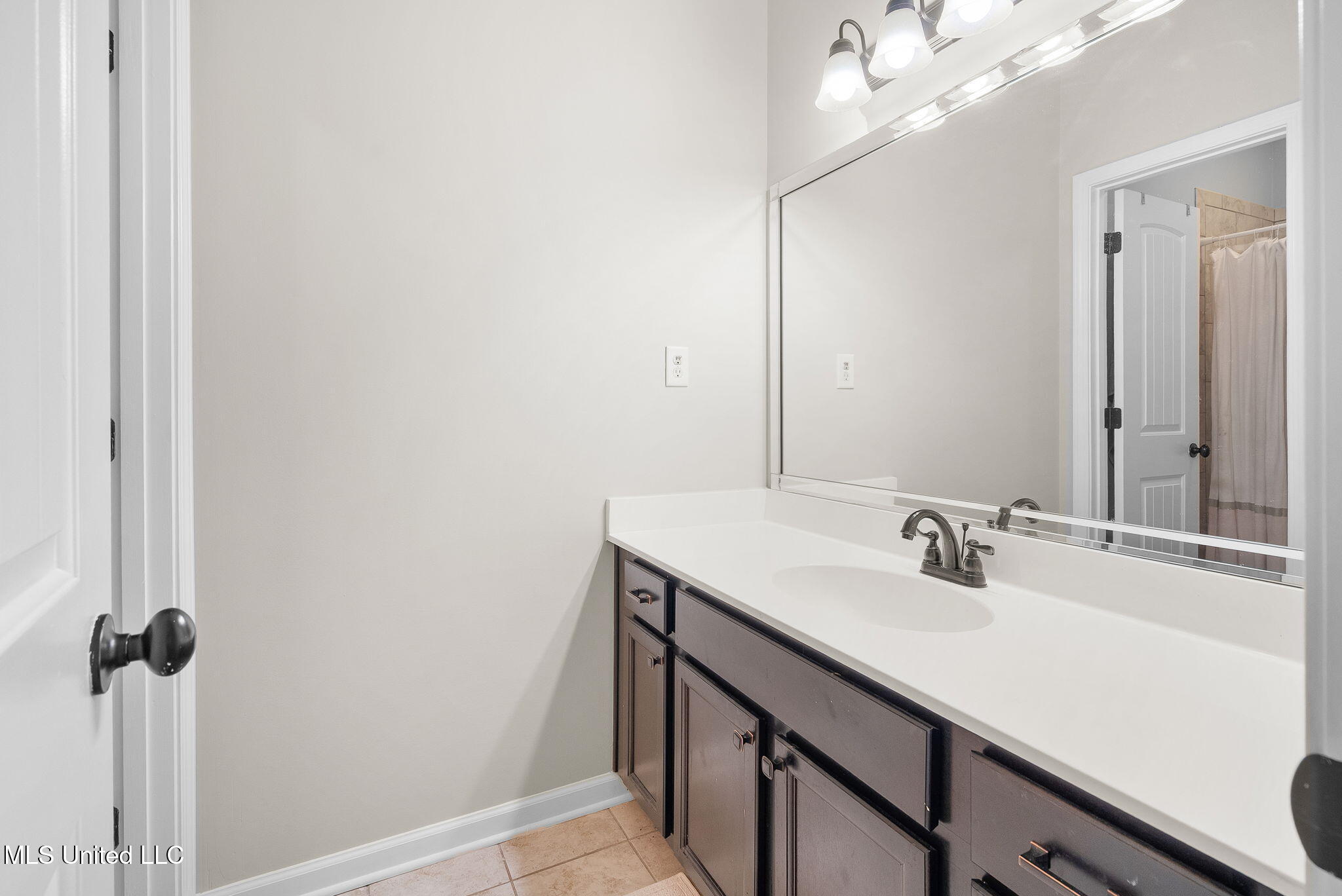 14437 Choctaw Ridge Drive Olive Branch, MS 38654 - Photo 27 of 48 31-web-or-mls-9573 Pk Trl Rd-67