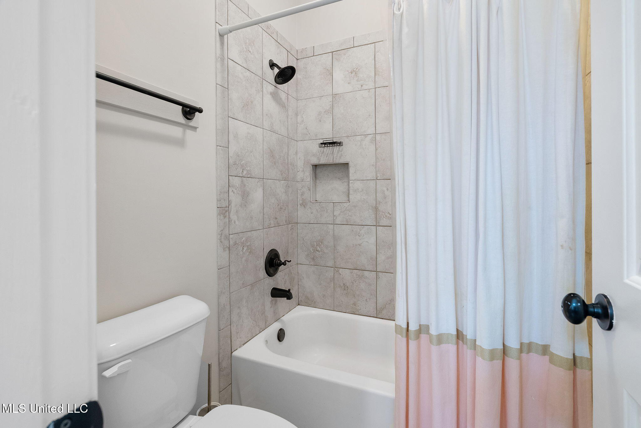 14437 Choctaw Ridge Drive Olive Branch, MS 38654 - Photo 28 of 48 32-web-or-mls-9573 Pk Trl Rd-68