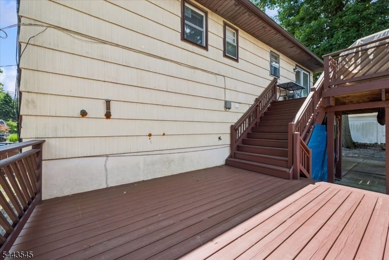 1 Arthur Road Hopatcong, NJ 07874 - Photo 34 of 38