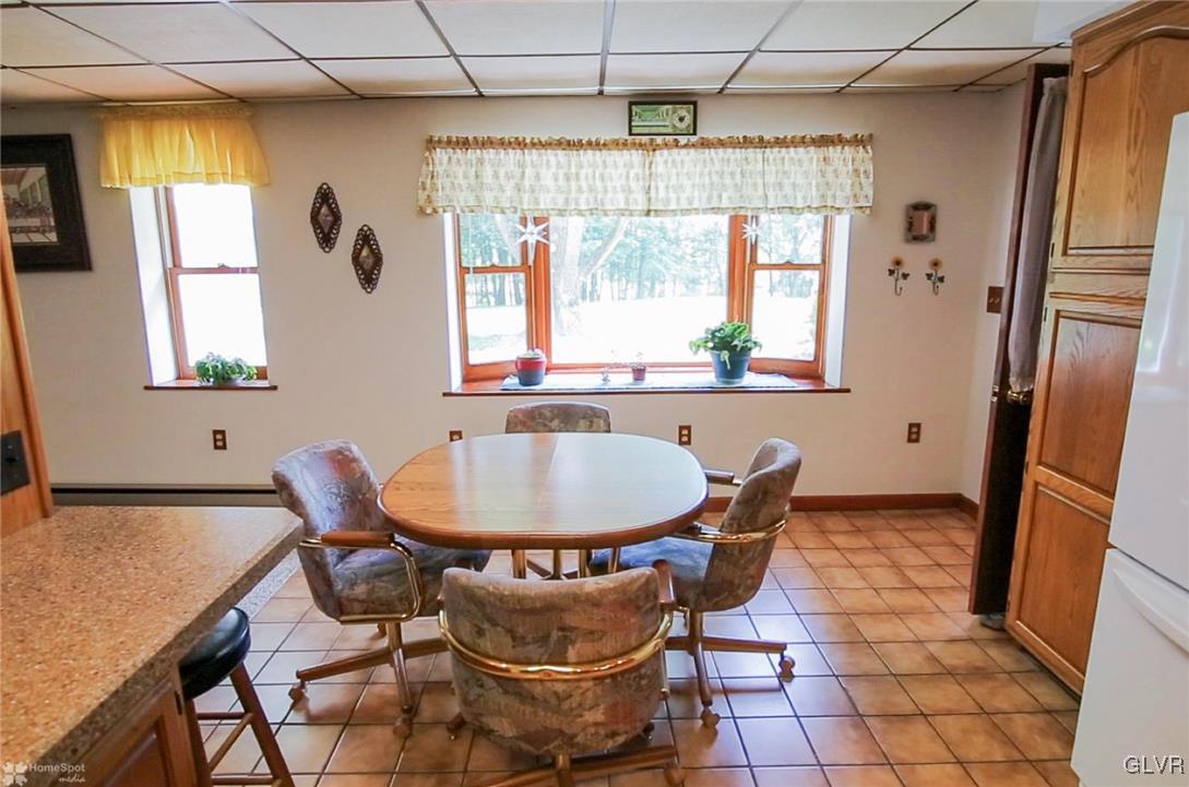 2688 Mountain Road Bath, PA 18014 - Photo 8 of 30