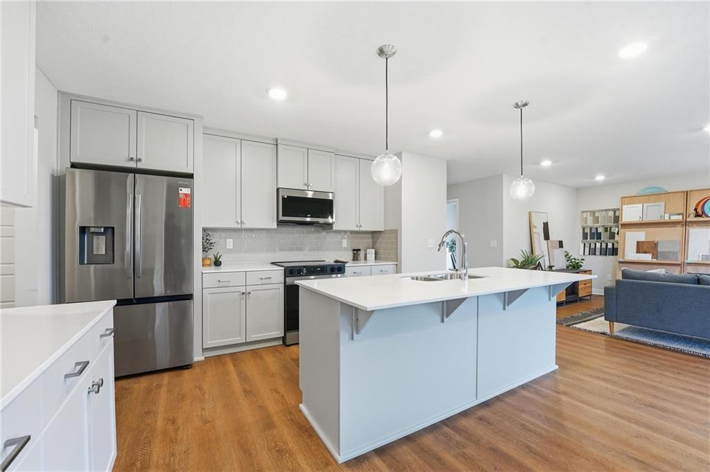 408 Woodview Drive Raymore, MO 64083 - Photo 11 of 37