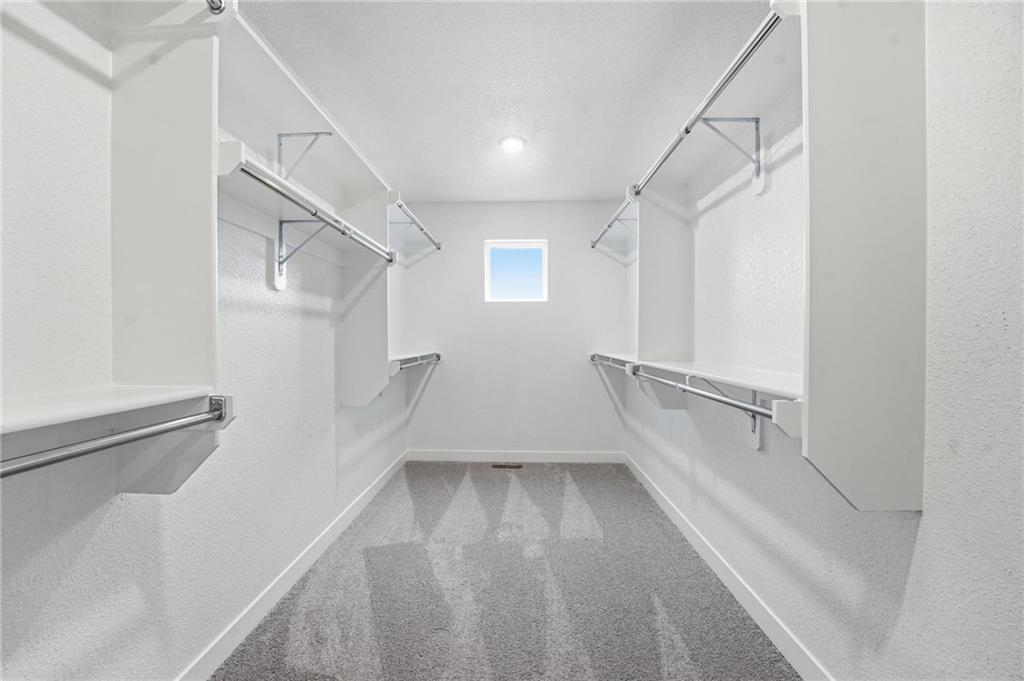 408 Woodview Drive Raymore, MO 64083 - Photo 19 of 37