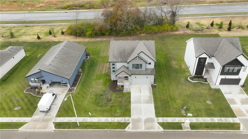 408 Woodview Drive Raymore, MO 64083 - Photo 35 of 37