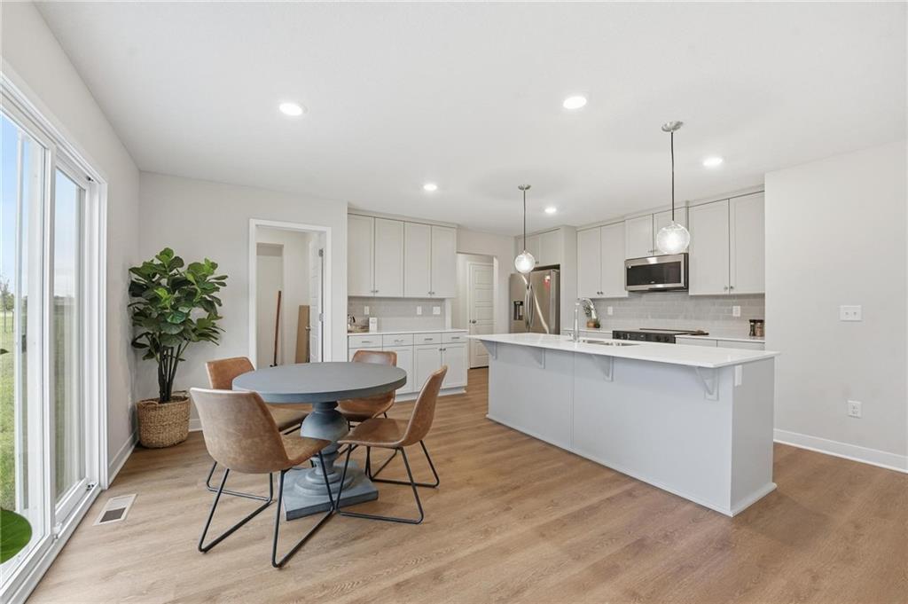 408 Woodview Drive Raymore, MO 64083 - Photo 8 of 37