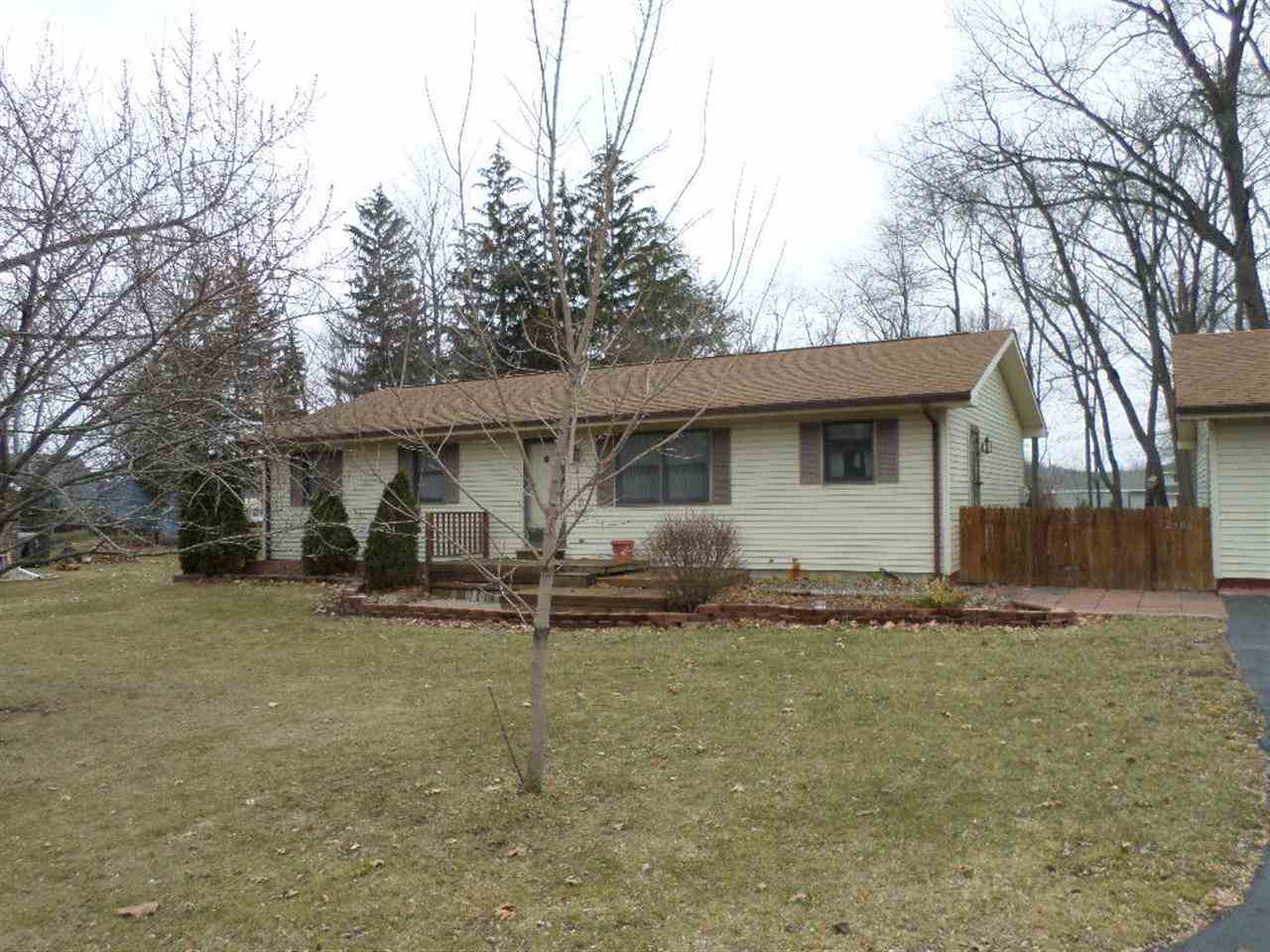 2306 Meiser Drive Rochester, IN 46975 - Photo 1 of 3