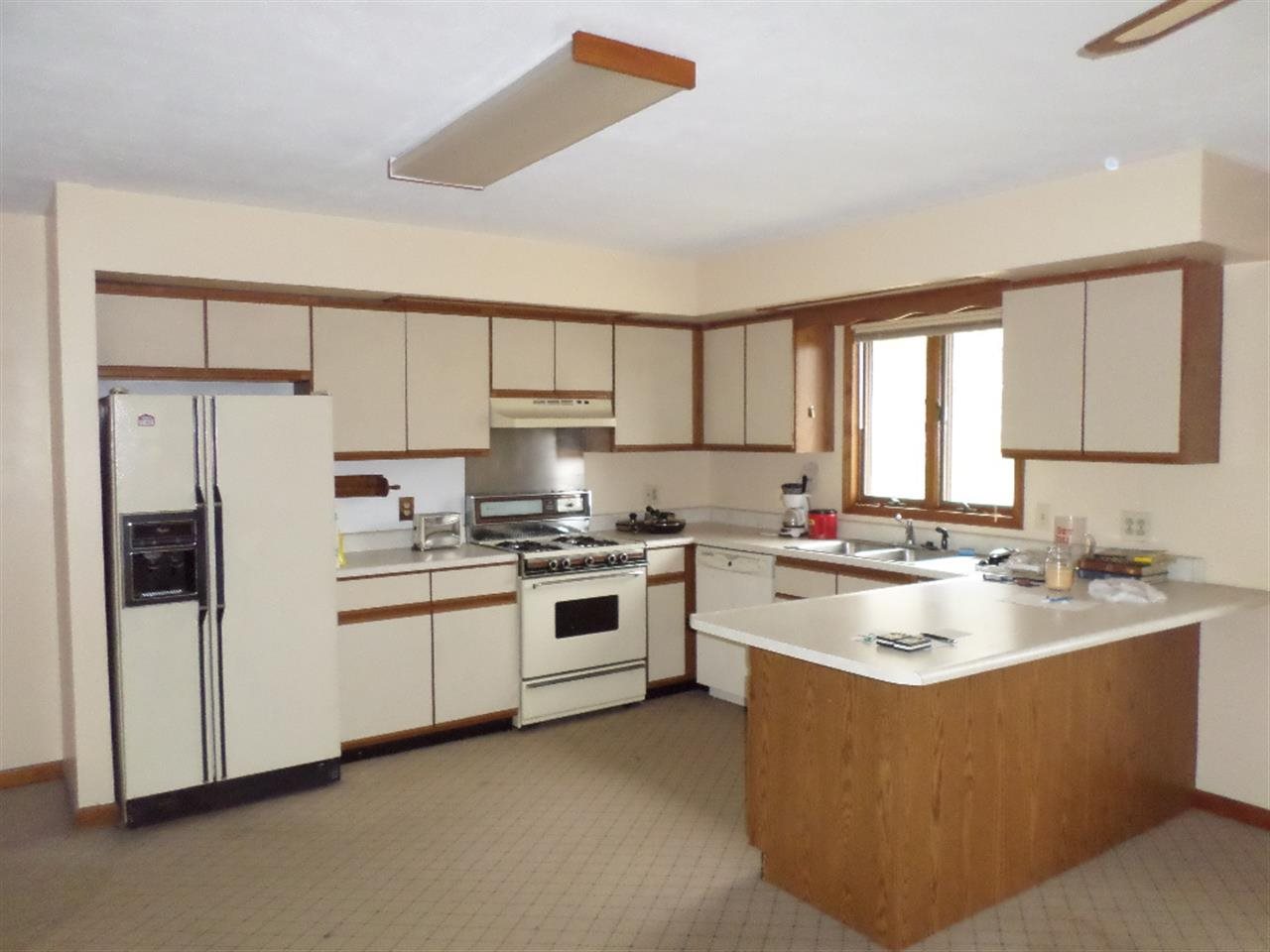 2306 Meiser Drive Rochester, IN 46975 - Photo 3 of 3