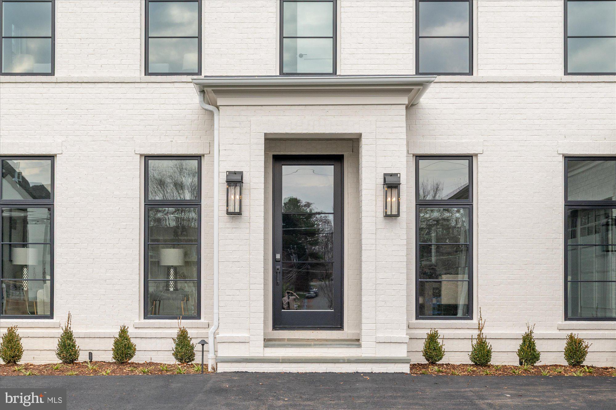 5908 Calla Drive McLean, VA 22101 - Photo 2 of 66