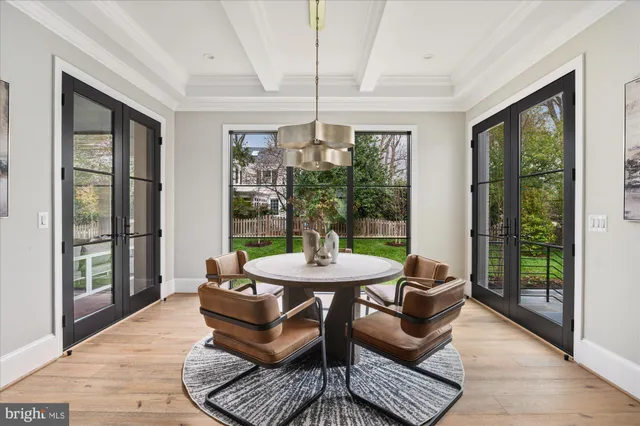 a view of a interior of the house