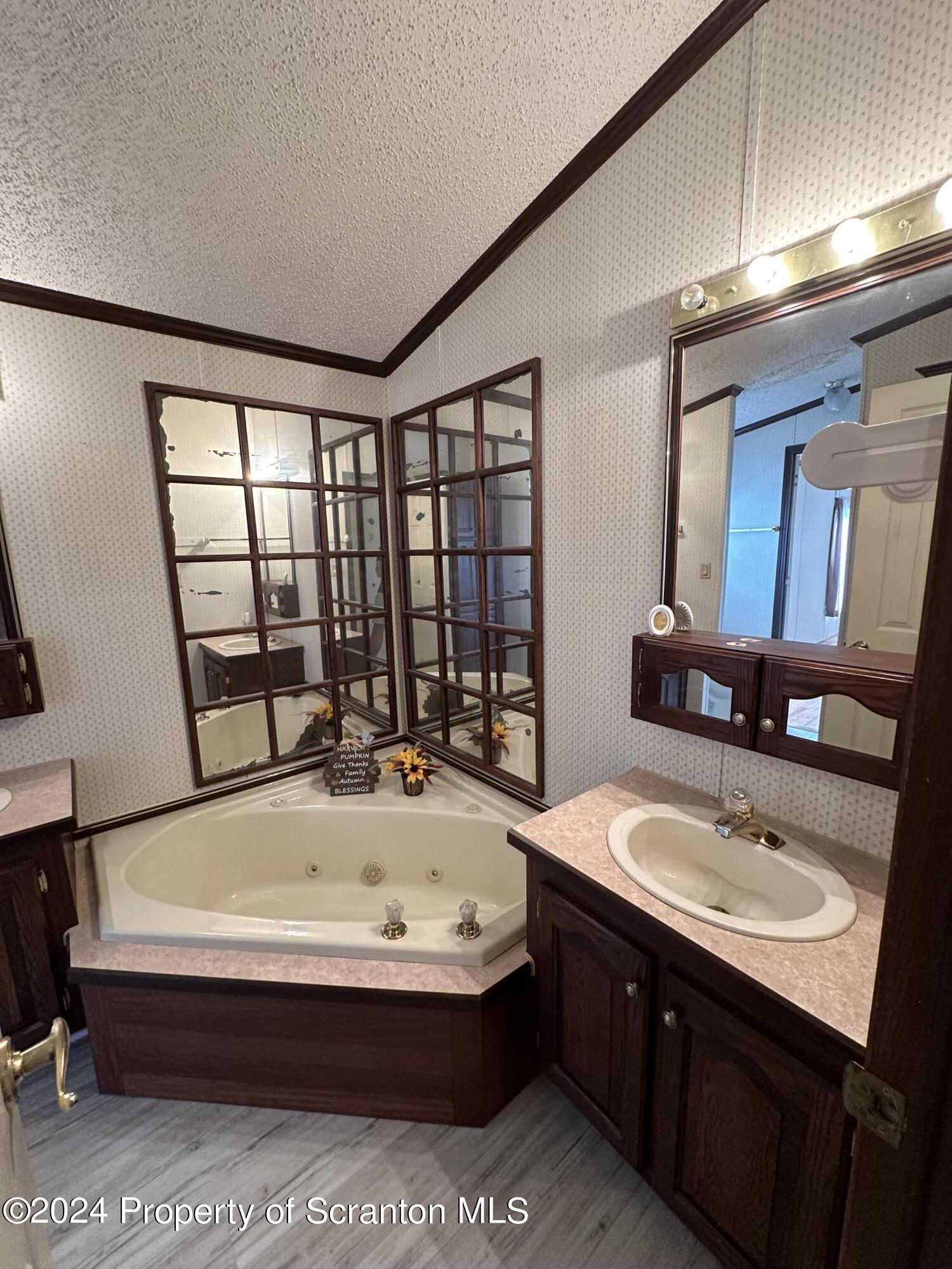 1068 Rosengrant Road Lake Ariel, PA 18436 - Photo 5 of 14 Gallery Image 5