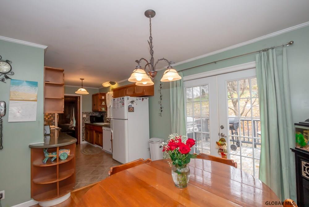 27 Starr Road Troy, NY 12182 - Photo 8 of 36 Photo 8