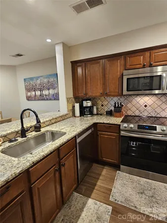 $549,000 | 18709 Nautical Drive, Cornelius, NC 28031