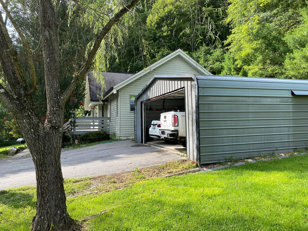 4386 Fries Road Galax, VA 24333 - Photo 19 of 30 Gallery Image 19