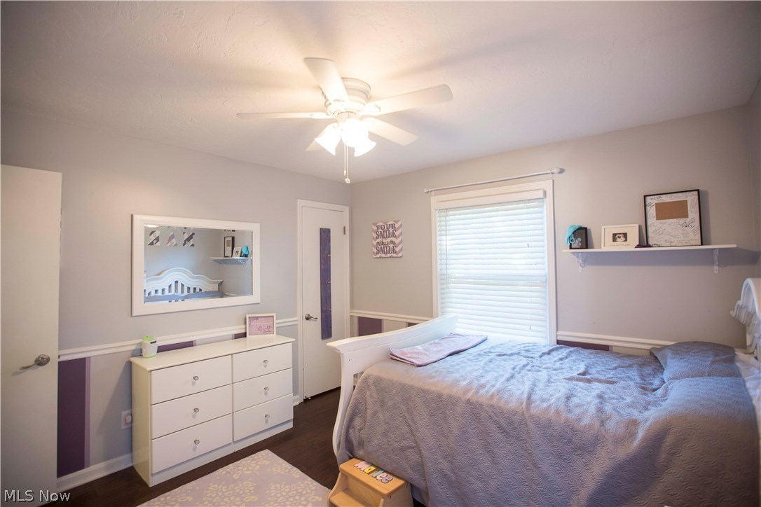 1752 Edgefield Road Lyndhurst, OH 44124 - Photo 25 of 34