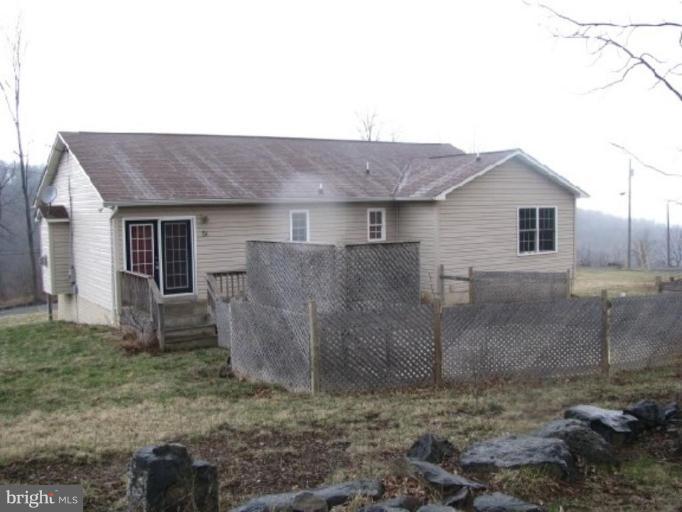 54 Cliffside Road Linden, VA 22642 - Photo 2 of 20 Exterior (Rear)