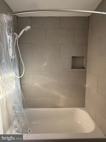 $2,450 | 9304 Lansford Street, Philadelphia, PA 19114