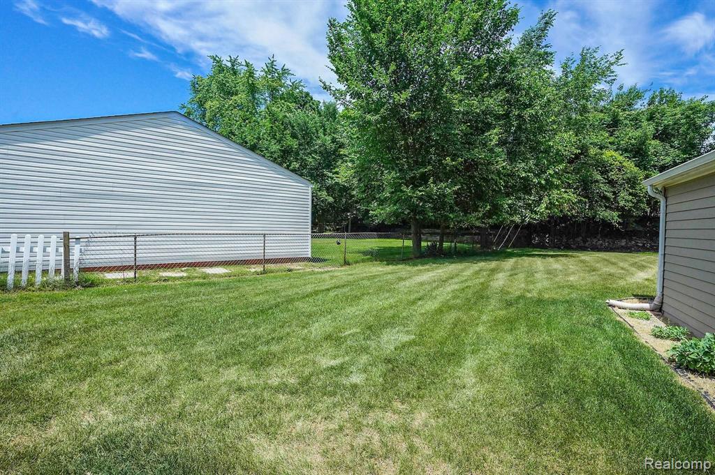 356 Winry Drive Rochester Hills, MI 48307 - Photo 25 of 30