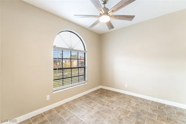 $1,800 | 2983 Juniper Hills Boulevard, Unit 201, Las Vegas, NV 89142