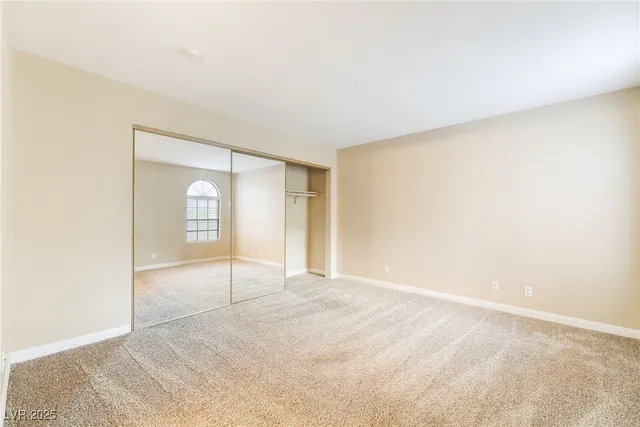 $1,800 | 2983 Juniper Hills Boulevard, Unit 201, Las Vegas, NV 89142