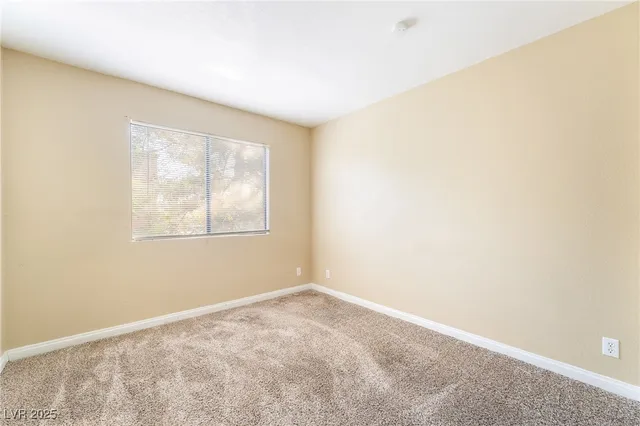 $1,800 | 2983 Juniper Hills Boulevard, Unit 201, Las Vegas, NV 89142