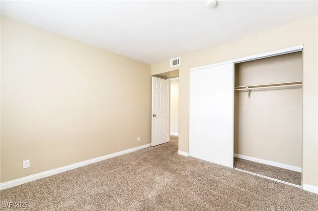 $1,800 | 2983 Juniper Hills Boulevard, Unit 201, Las Vegas, NV 89142