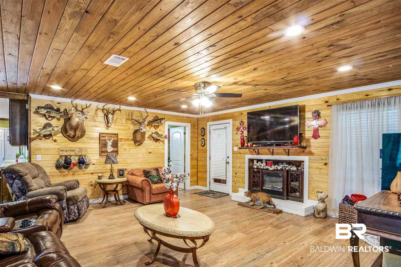 22750 Price Grubbs Road Robertsdale, AL 36567 - Photo 12 of 29